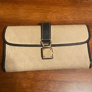 Dooney & Bourke Wallet